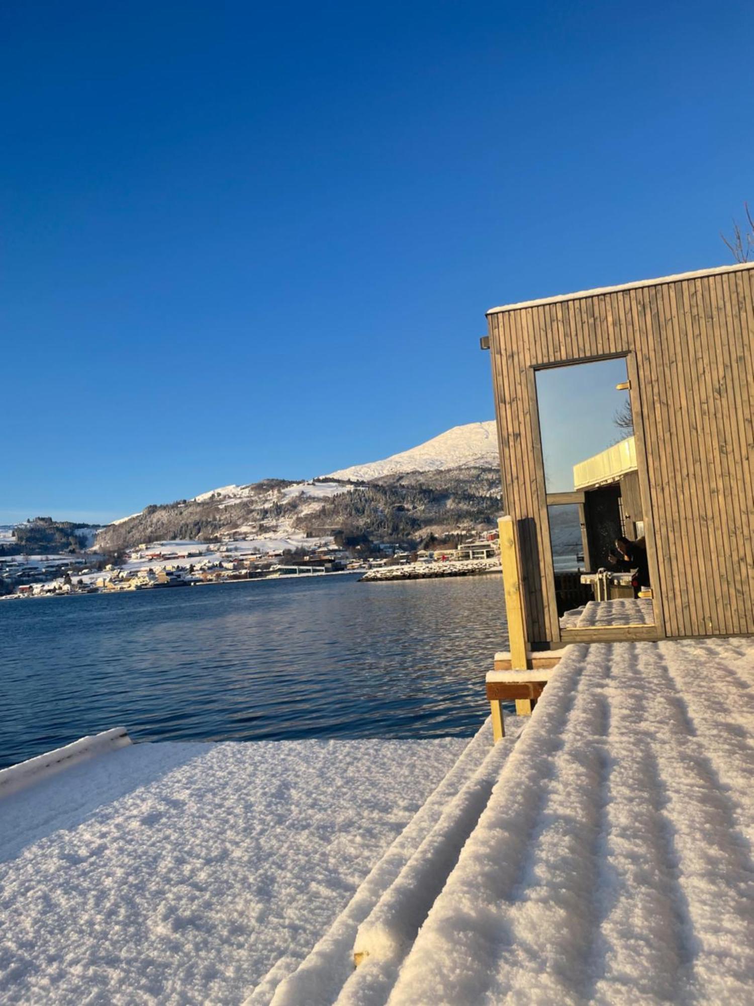 Panoramaresort In Hardangerfjorden Leilighet I Sjokanten Ved Hardangerfjorden For 7 Personer Boat , Sauna,Kajak, Sup For Rent Øystese Екстериор снимка